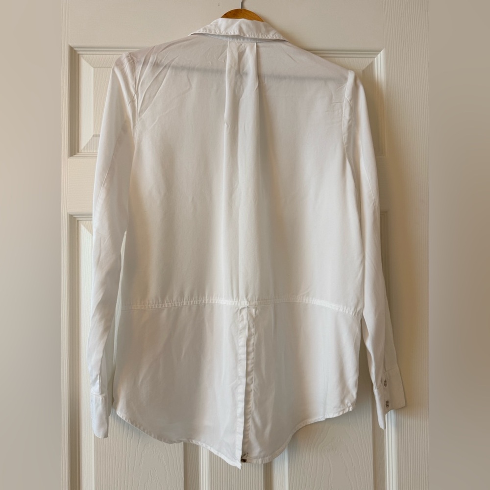 Calvin Klein button down. - Picture 2 of 3